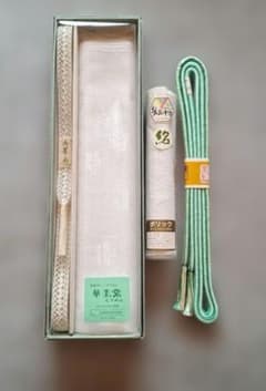 Thumbnail of 【新品未使用】 華美裳 半衿 帯締セット 半衿帯締めのおまけ付き