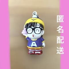 Dr.スランプアラレちゃんキーホルダー - メルカリ