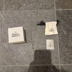 Vivienne Westwood ネックレス オーブ シルバーのサムネイル