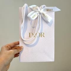 dior ショップ袋のサムネイル