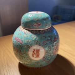 中国景徳鎮　　茶壺のサムネイル