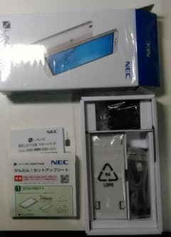 NEC LaVie Tab E PC-TE507FAW　　ケース付きのサムネイル