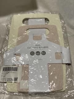 Kumi**様専用アフタヌーンティー　まな板のサムネイル