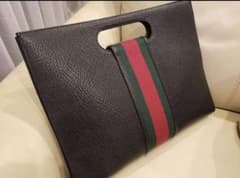 【定価30万円】GUCCI バックのサムネイル
