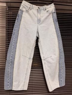 GU サイド切替バレルレッグデニムパンツ Lのサムネイル