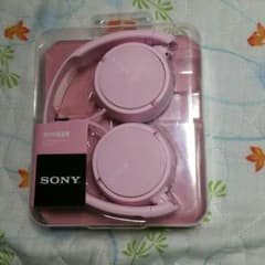 SONY　ピンク色ヘッドフォンのサムネイル