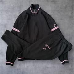 NIKE 90s トラックジャケット　セットアップ　短丈　ストリート NIKE 90s トラックジャケット セットアップ 短丈 ストリート - メルカリ