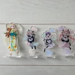 かっこうの許嫁 メイド服姿 アクリルスタンド 4個 まとめ売りのサムネイル