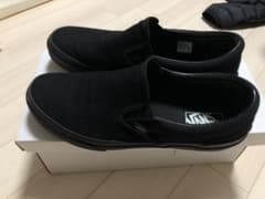 バンズ　vans スリッポン 黒 スニーカー nike好きな方にのサムネイル