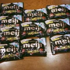 お得！明治CUBIE(ミルクチョコレート)のサムネイル