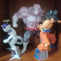 一番くじ　ドラゴンボール フィギュアセット　ジレン　孫悟空　フリーザのサムネイル