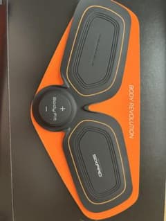 【箱無し】SIXPAD BODY REVOLUTIONトレーニング用EMSのサムネイル