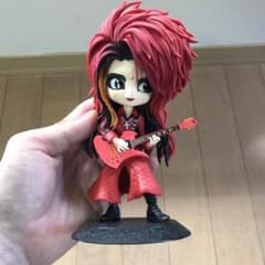 hide フィギュア ギター付きのサムネイル