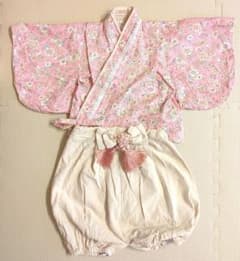 女の子　着物 70cm 花柄　初節句のサムネイル