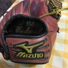 硬式グローブのサムネイル