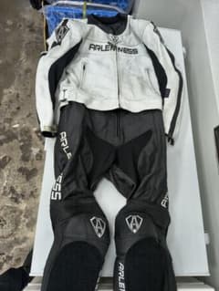 ARLEN NESS アレンネス 革ツナギ レーシングスーツ サイズLW - メルカリ