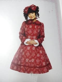 青木美沙子さん着用 王冠ゴブランコート ベイビーザスターズシャイン