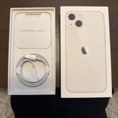 Apple iPhone 13 外箱 付属品セットのサムネイル