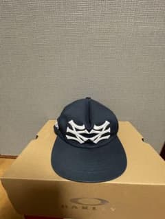 oMA キャップ　ネイビー　廃盤のサムネイル