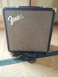 Fender Rumble 15 ギターアンプ 本体のサムネイル