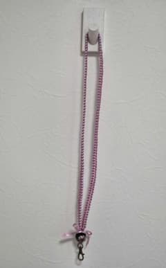 ハンドメイド ストラップ ピンク 花柄チャームのサムネイル