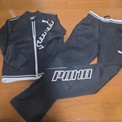 PUMA ブラック ジャージセット 120cmのサムネイル