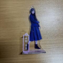 櫻坂46 的野美青 新参者 アクリルスタンド - メルカリ