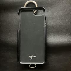 ajew スマホケース ショルダーストラップ付き美品！SE第三世代のサムネイル