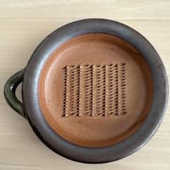 陶器製 ミニおろし器 持ち手付きのサムネイル