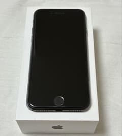 iPhone 7 128GB ブラック　初期化済みのサムネイル