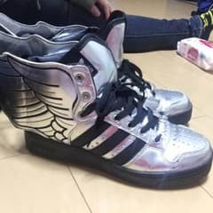 アディダス レアシューズのサムネイル