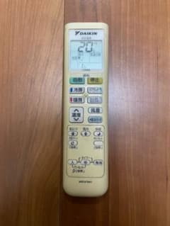 DAIKIN エアコン　リモコンのサムネイル