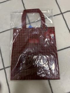 新品 ファミリア familiar チェック トートバッグ 大 赤 - メルカリ