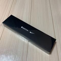 新品未使用　Nike Apple Watch 6 GPSモデル　44mmのサムネイル
