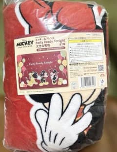 ミッキー&フレンズ　partyreadytonight 大きな毛布　ブランケット
