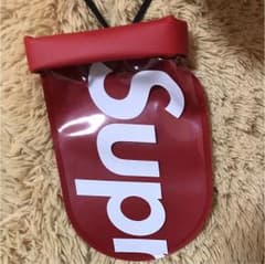 supreme 早い者勝ち！のサムネイル