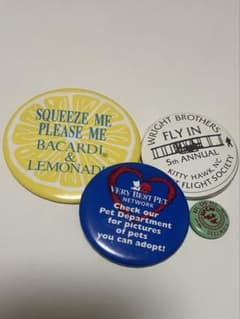 vintage usa缶バッジ4個セットのサムネイル