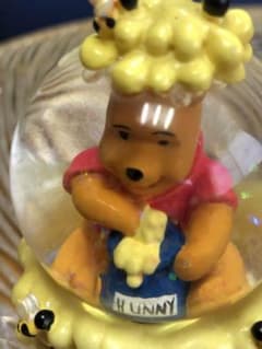 くまのプーさん ミニ スノードーム 約9cm - メルカリ