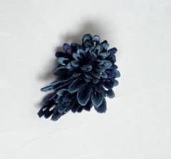 emi takazawa フラワー片耳用ピアス 刺繍 シルク B - メルカリ