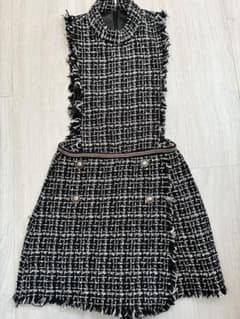 ZARA ツイードミニワンピース S ブラック ホワイト ゴールドボタンのサムネイル