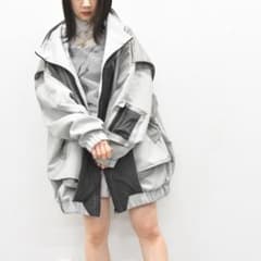 BALMUNG / 重ねハイネックビッグパーカー debri - 灰のサムネイル