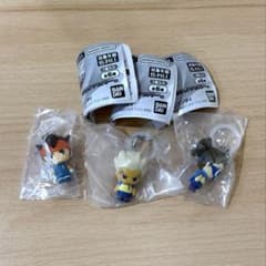 イナズマイレブン 英雄たち めじるしアクセサリー 3個セット 円堂 豪炎寺 鬼道のサムネイル