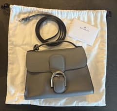 DELVAUX デルヴォー ♡ブリヨンテンポSのサムネイル