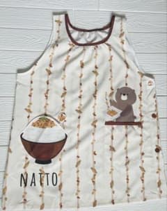 NATTO柄 くま キャラクターエプロンのサムネイル