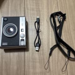 富士フィルム instax mini Evoのサムネイル