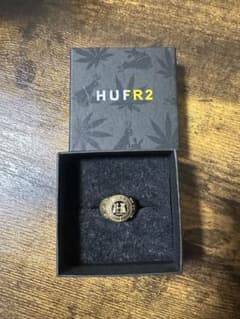 O*u様 HUF FR2 ゴールドリング - メルカリ