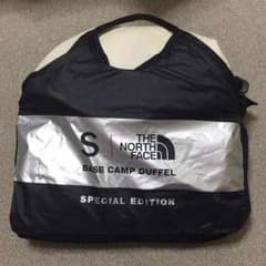 ノースフェイス ダッフル リュックのサムネイル