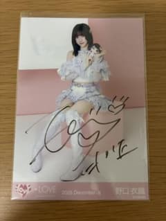 イコラブ】野口衣織 直筆サイン入り 生写真 - メルカリ