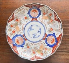 骨董皿 伊万里 金彩色絵松竹梅文1枚 色絵皿 アンティーク 輪花皿
