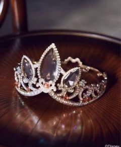 Brand new, unused Rapunzel tiara from Shimamura (by Chiharu).